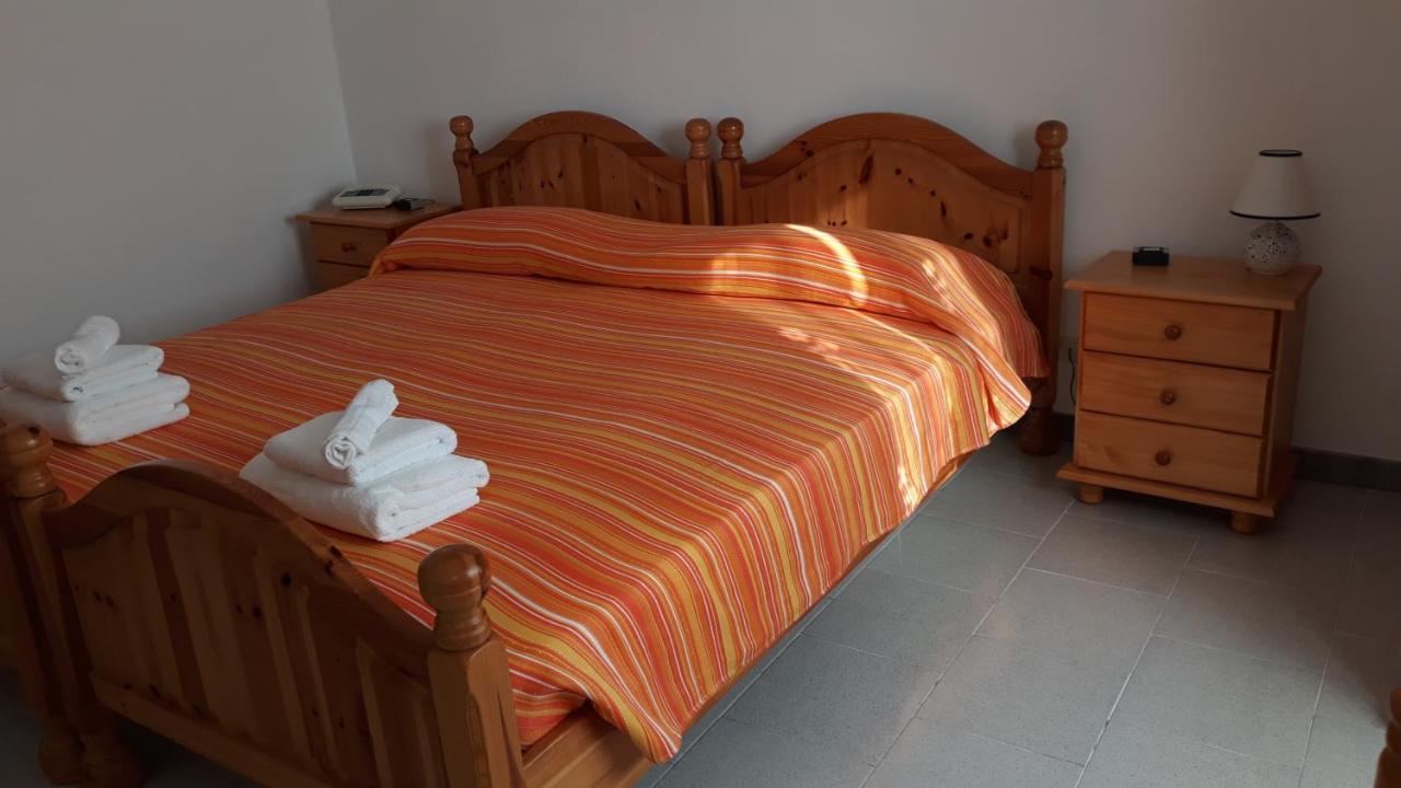Hotel Dori D'Oro Орозеи Екстериор снимка